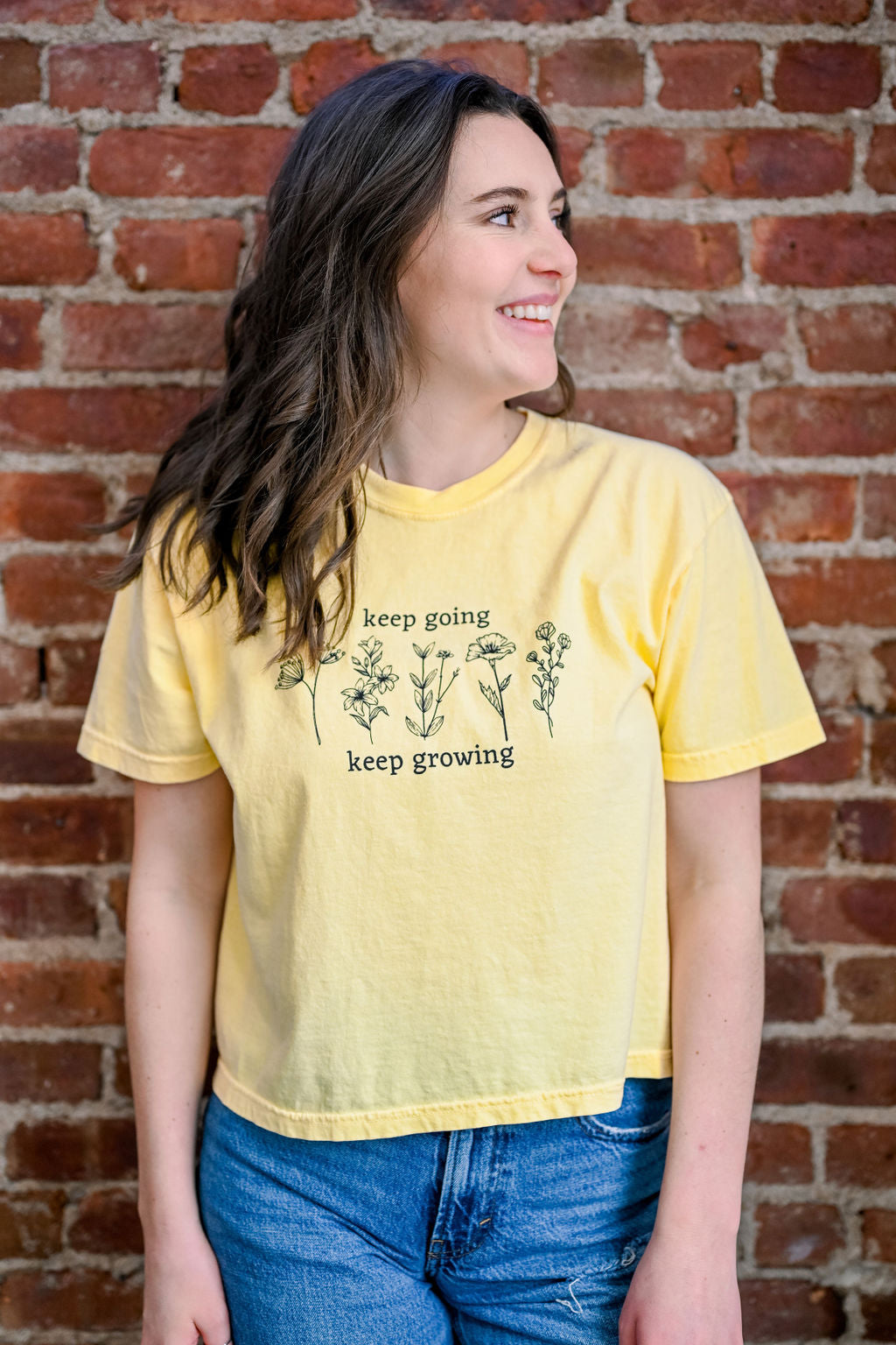 Keep Growing Daisy Tee